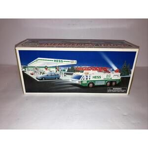 Vintage 1996 Hess Emergency Ladder Truck NEW IN BOX